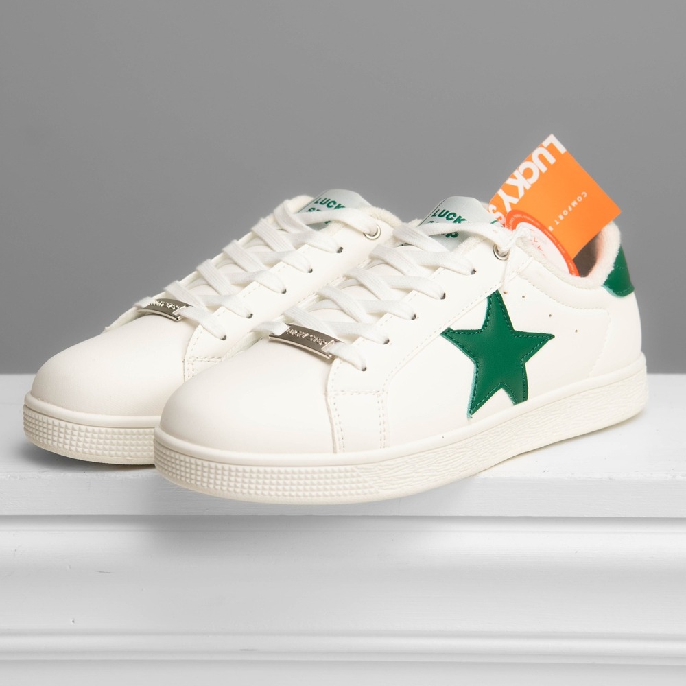 Lucky Step NEW Womens Sz 8 Star Sneakers White Green Skater Shoes Trendy Casual